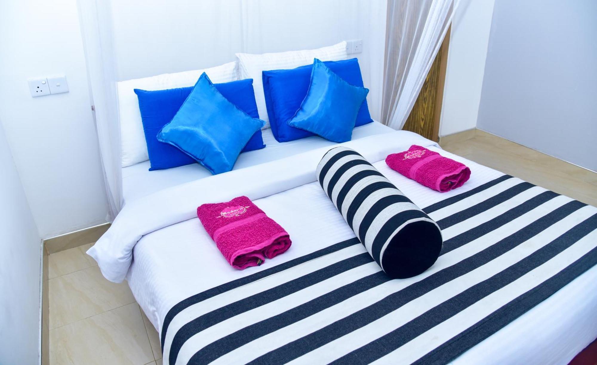 Ella Nimal Nest Inn Екстер'єр фото