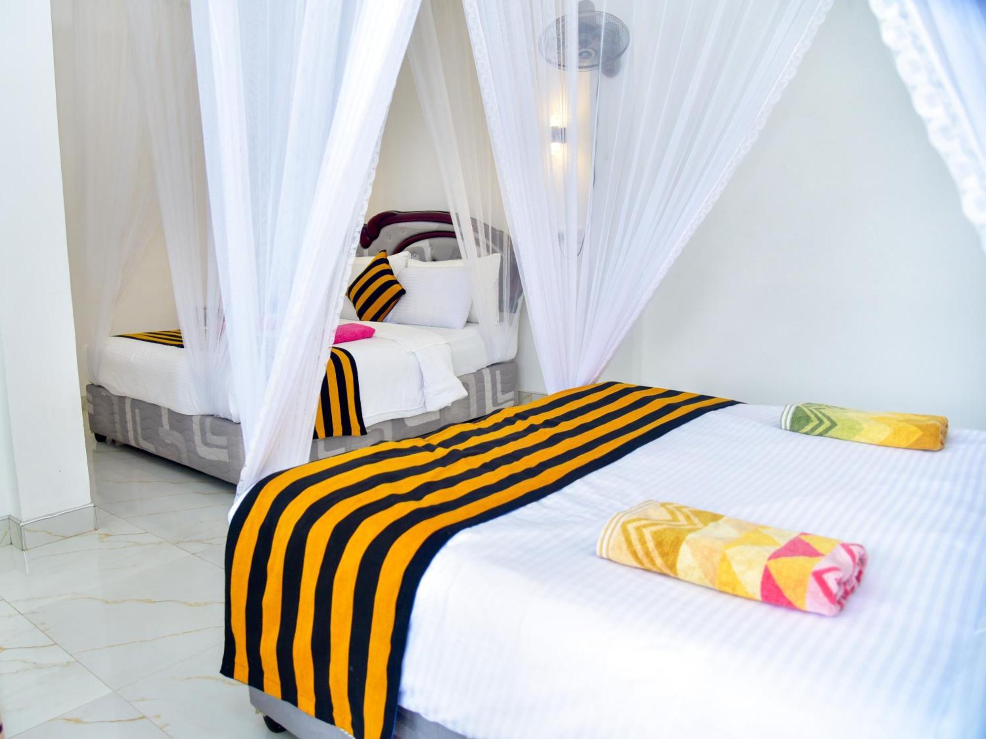 Ella Nimal Nest Inn Екстер'єр фото