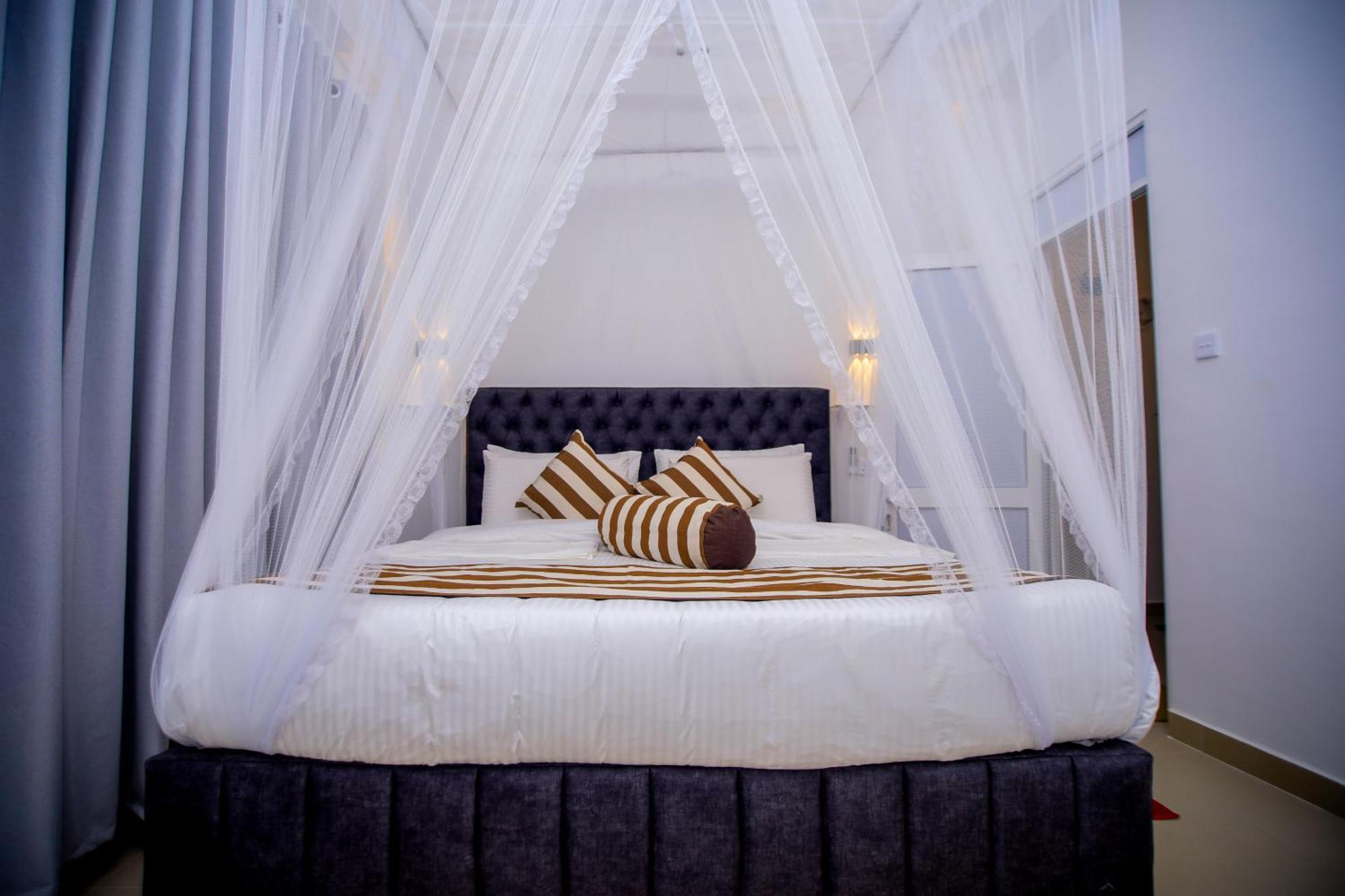 Ella Nimal Nest Inn Екстер'єр фото