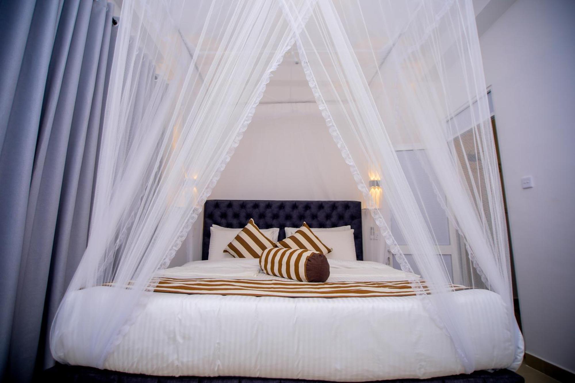 Ella Nimal Nest Inn Екстер'єр фото